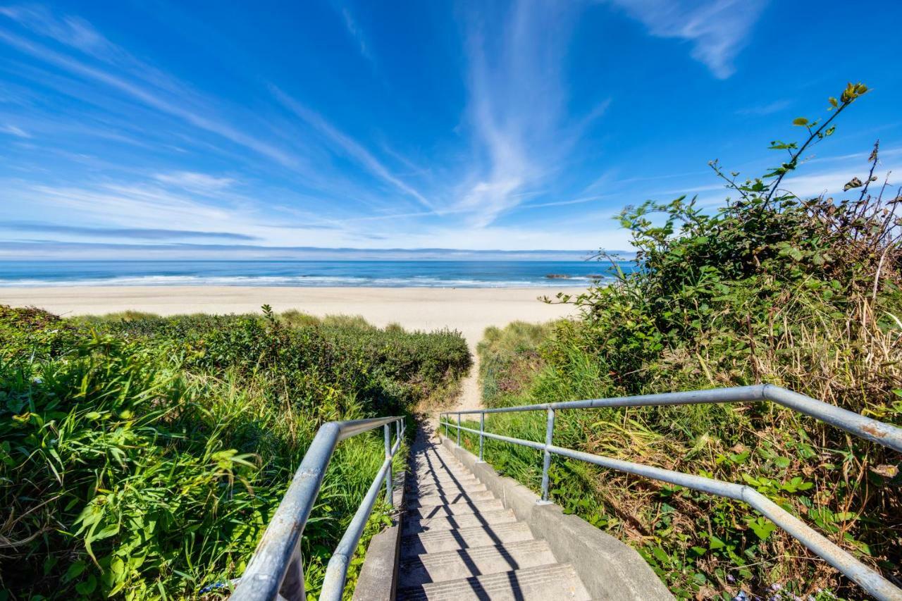 Lincoln City Beach Front Vacation Rental Экстерьер фото